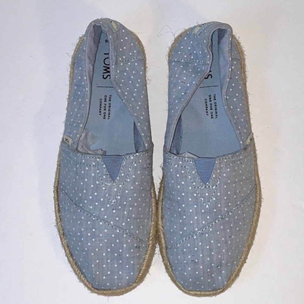 TOMS, Chambray Slip Ons, Size 6